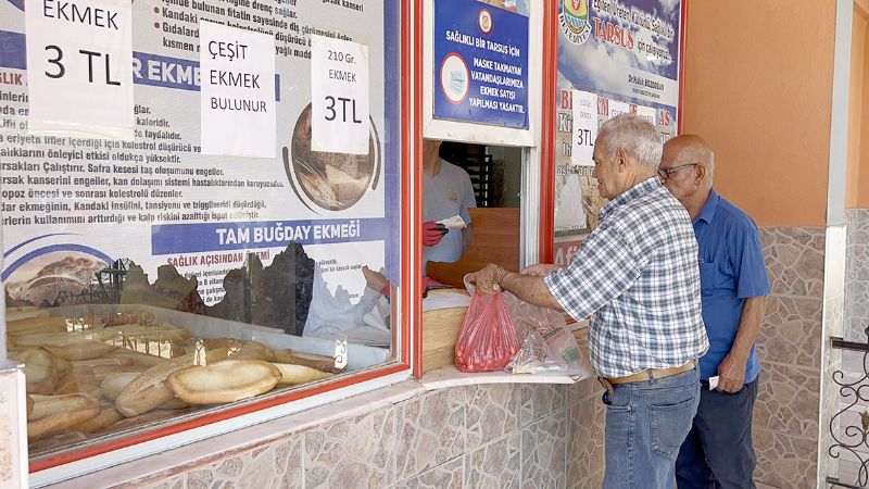 Bakan Bozdoan uygun fiyatl ekmekle halkn yannda...