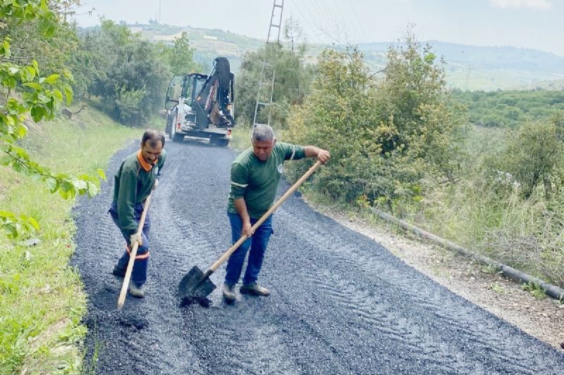 Toroslar Belediyesi, yollar yeniliyor...