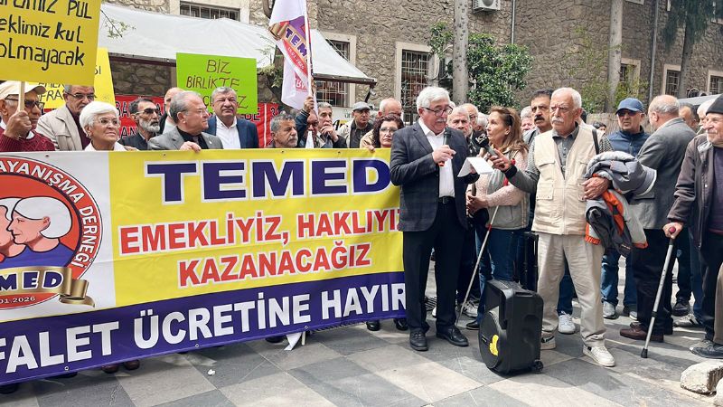 Emekliler seyyanen ek zam istiyor