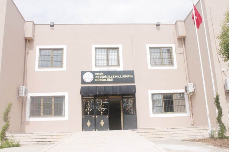 Akdeniz Milli E�itim�de usuls�zl�k iddias�na soru�turma