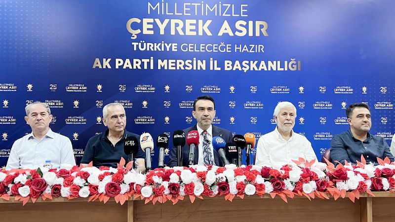 AKP 25. kurulu� y�ld�n�m�n� kutluyor