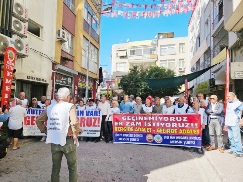 Emekliden geinemiyoruz eylemi...