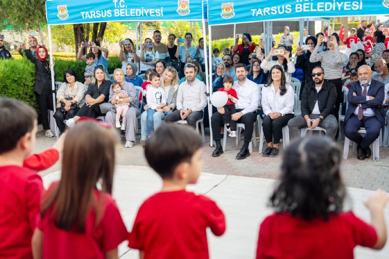 Tarsus Belediyesi krelerinde 29 Ekim cokusu...