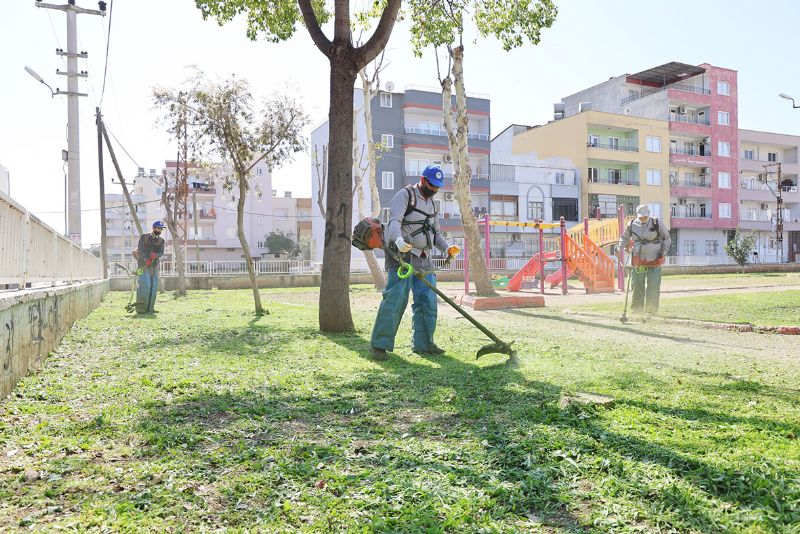 Toroslar�da ye�il alanlar i�in ekipler sahada 