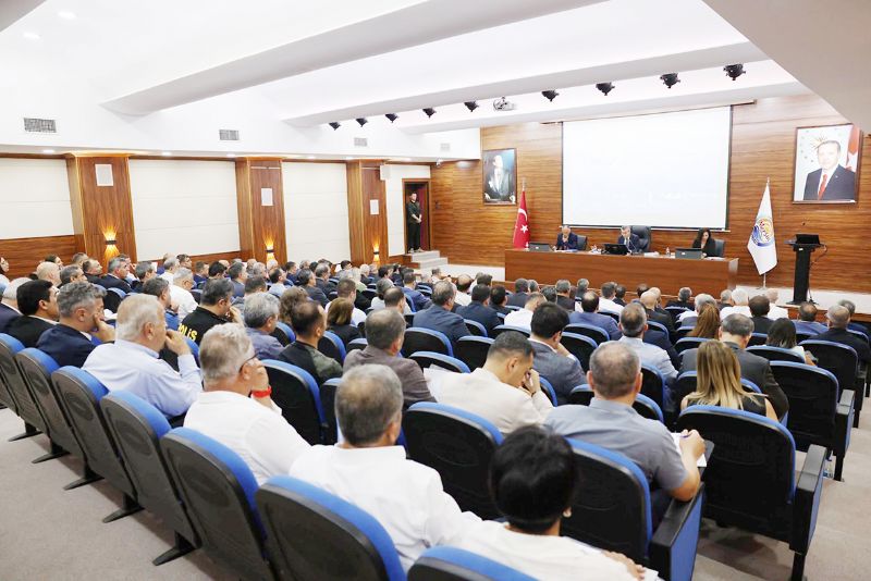 Mersin�de 348 milyar gereken 314 proje i�in 11 milyar TL harcand�