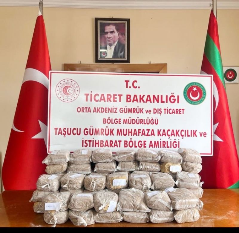 Mersinde 35 kg  esrar ele geirildi...