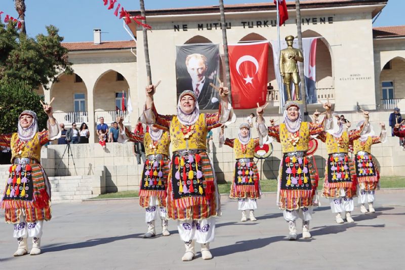 Mersinden cokulu kutlama