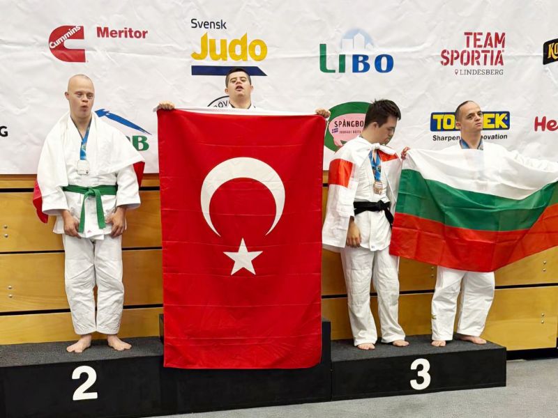 Mersinli milli sporcu Musa Alan d�nya �ampiyonu 