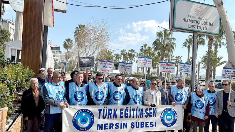 E�itimcilerden �iddet protestosu: ’Gelece�imiz tehlikede’
