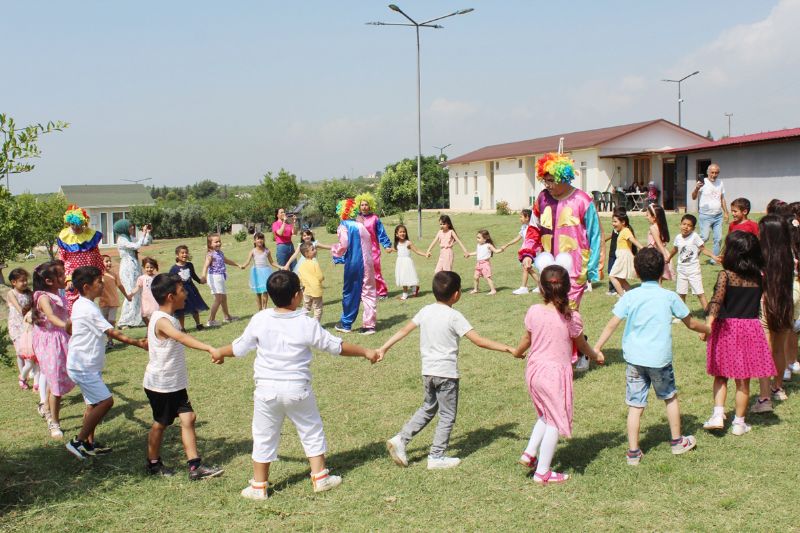 Minik yreklerin okuma bayram etkinlii gz kamatrd...