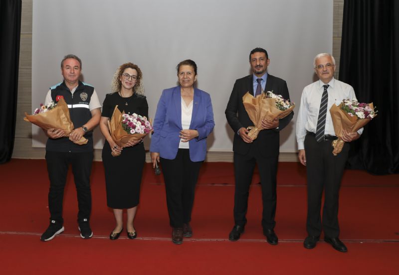 Yoksulluk, ocuk iiliine neden oluyor!
