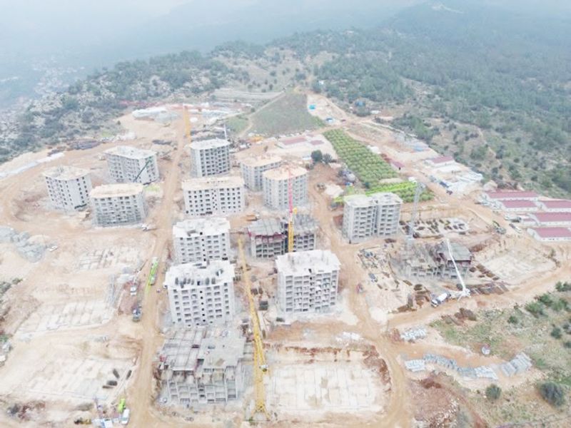 ��avak TOKݒde vatanda�a ev de�il, ma�duriyet teslim ediliyor�