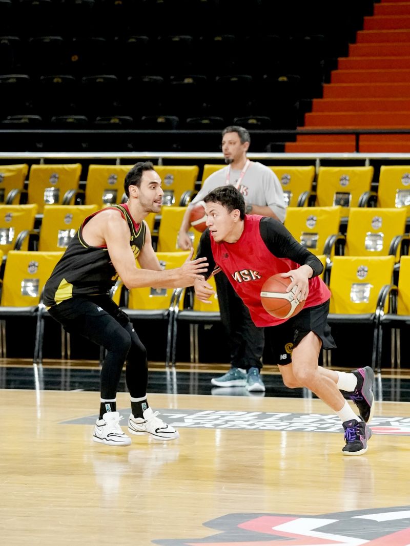 MSK, k�t� gidi�e dur demek istiyor