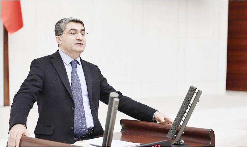 Sulama Birli�i, 80 kooperatiften  daha pahal� su sat�yor!