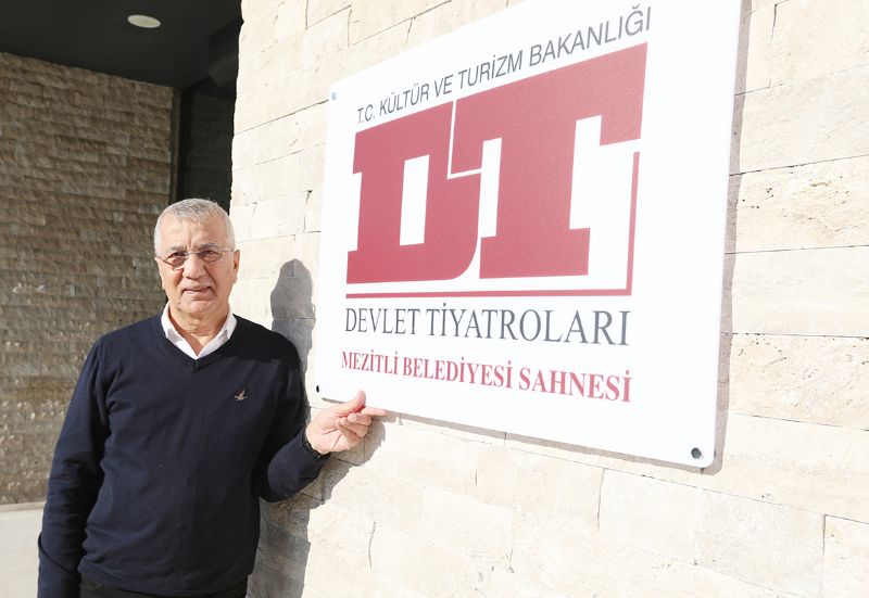 Devlet Tiyatrolar Mezitlide sahneye kyor...