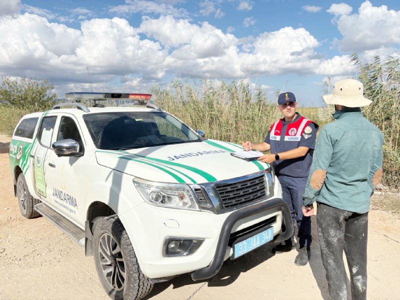 Kaak avclar jandarmadan kaamad