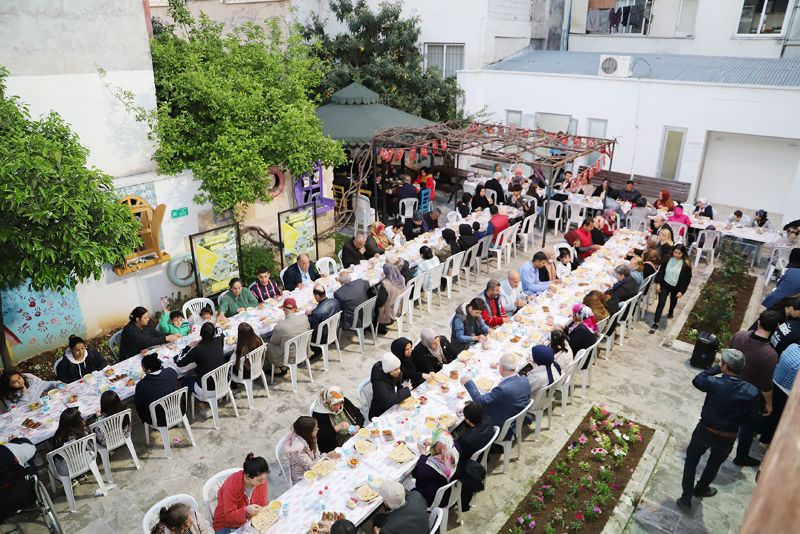 Gltak, onkobs hizmeti alan vatandalarla bulutu...