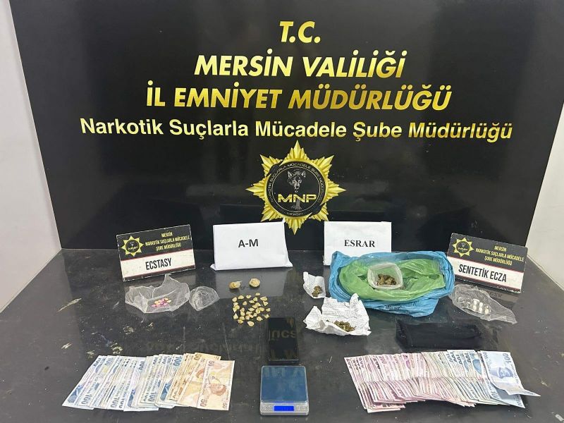 Dev uyu�turucu operasyonuna 4 tutuklama