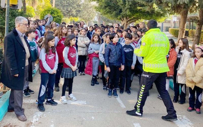 Mersin’de trafik eitimleri devam ediyor...