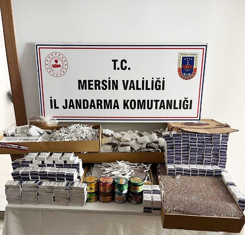 Mersin�de ka�ak 32 bin 120 dolu makaron ele ge�irildi