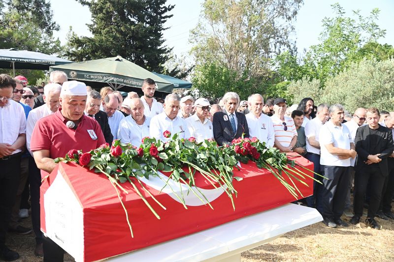 Prof. Dr. Ali Ayhan, Anamur’da topraa verildi...