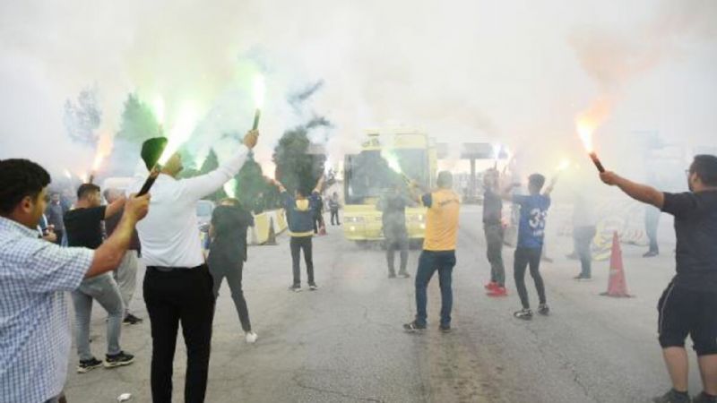 Tarsus yine kongreye gidiyor...