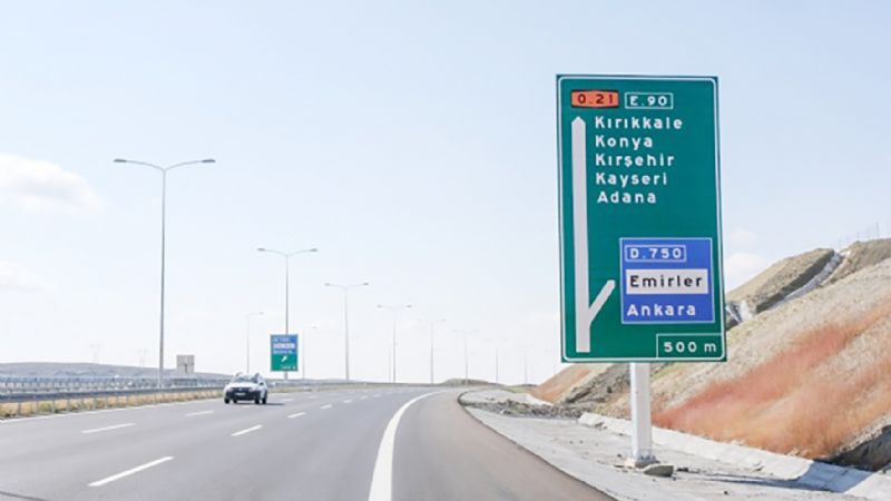 Mersin�e, Ni�de yolu uyar�s�