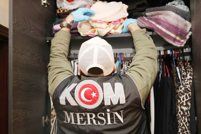Mersinde rvet ve sahtecilik operasyonu